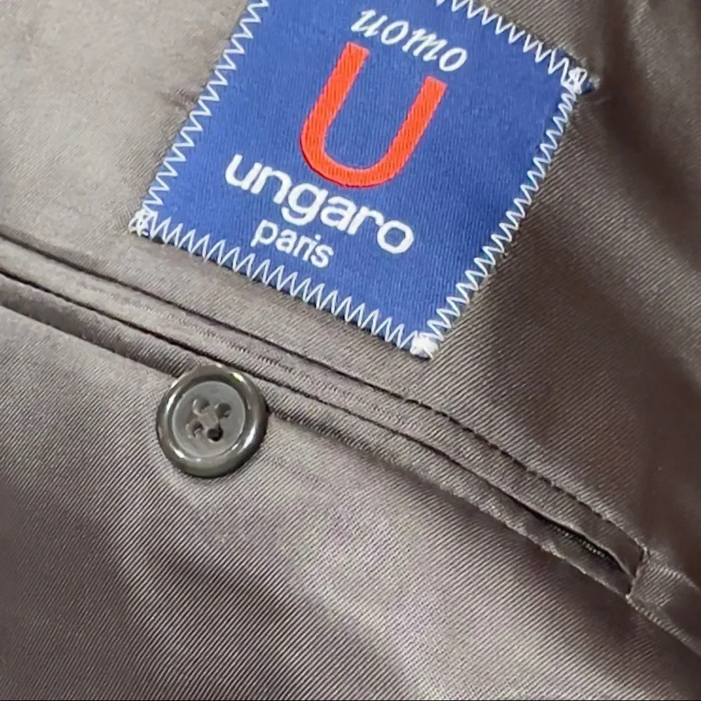 Uomo Ungaro Suit Jacket Sz 42L